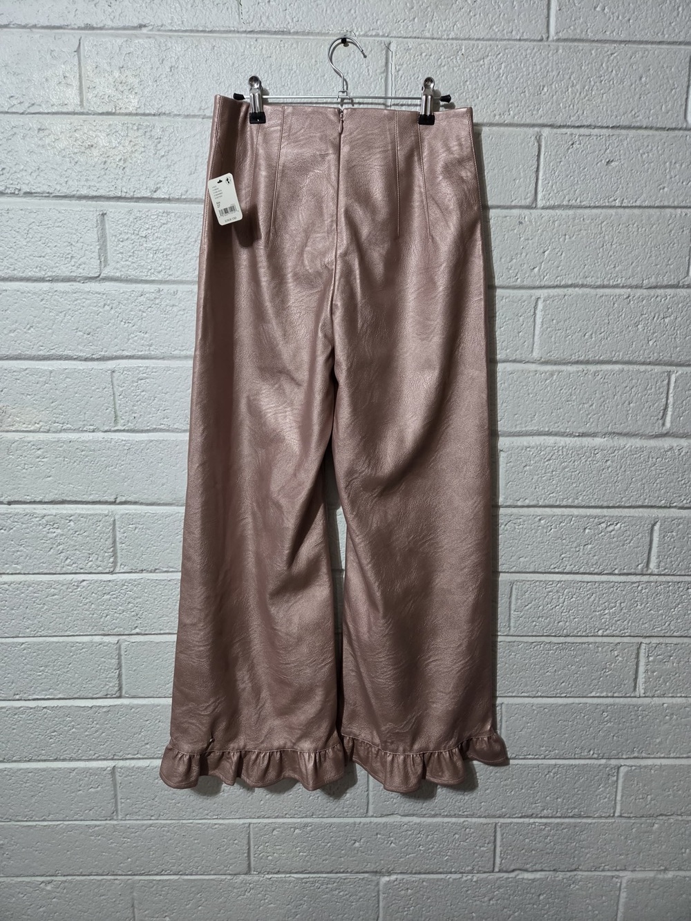 NWT Maeve Colette Crop Metallic Faux Leather Ruffle-Hem Pants Pink Metallic 27 - Picture 6 of 16